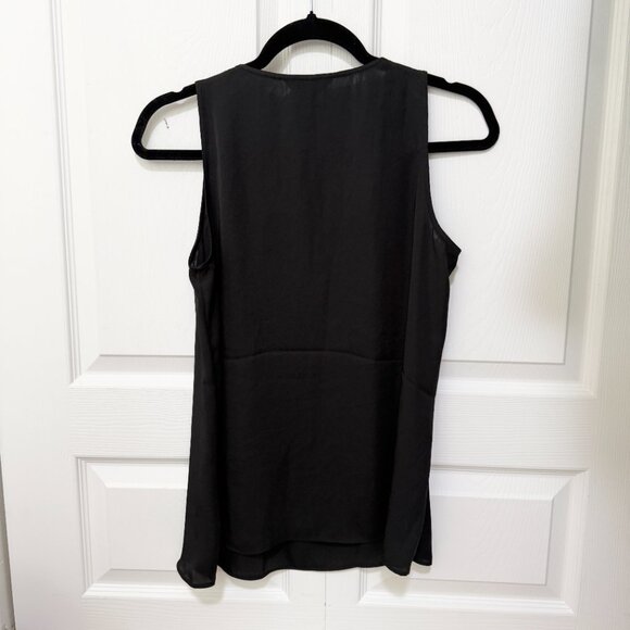 Women Express V Neck Sleeveless Lightweight Blouse in Black Size Small - Picture 2 of 7